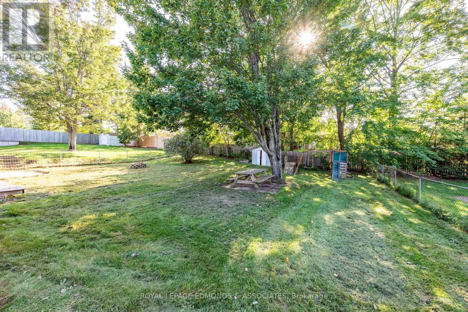 55 Selkirk Street, Petawawa, Ontario K8H 1P3 - Photo 34 - X13785234
