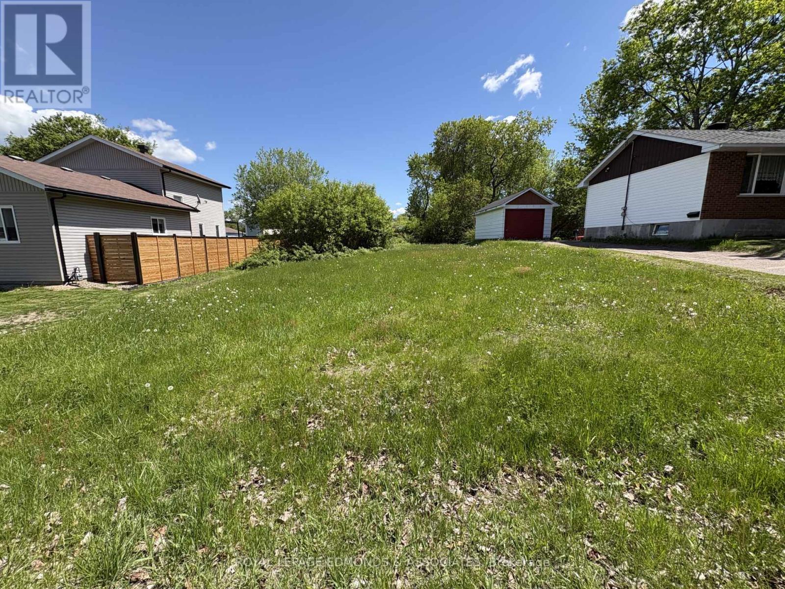 0 Flora Street, Pembroke, Ontario K8A 5K3 - Photo 2 - X13785402
