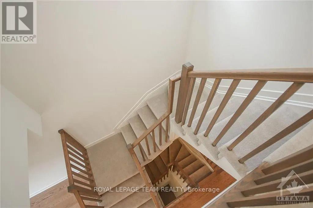 633 Rathburn Lane, Ottawa, Ontario  K1T 3W7 - Photo 17 - X13785144