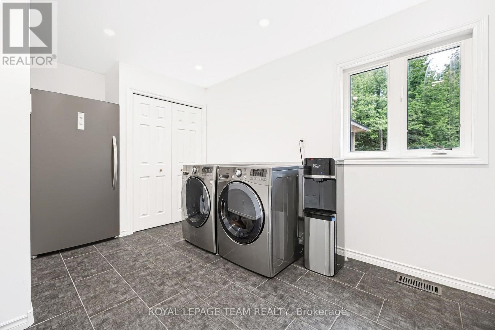 44 Meadowglen Circle, North Grenville, Ontario K0G 1J0 - Photo 34 - X13785278