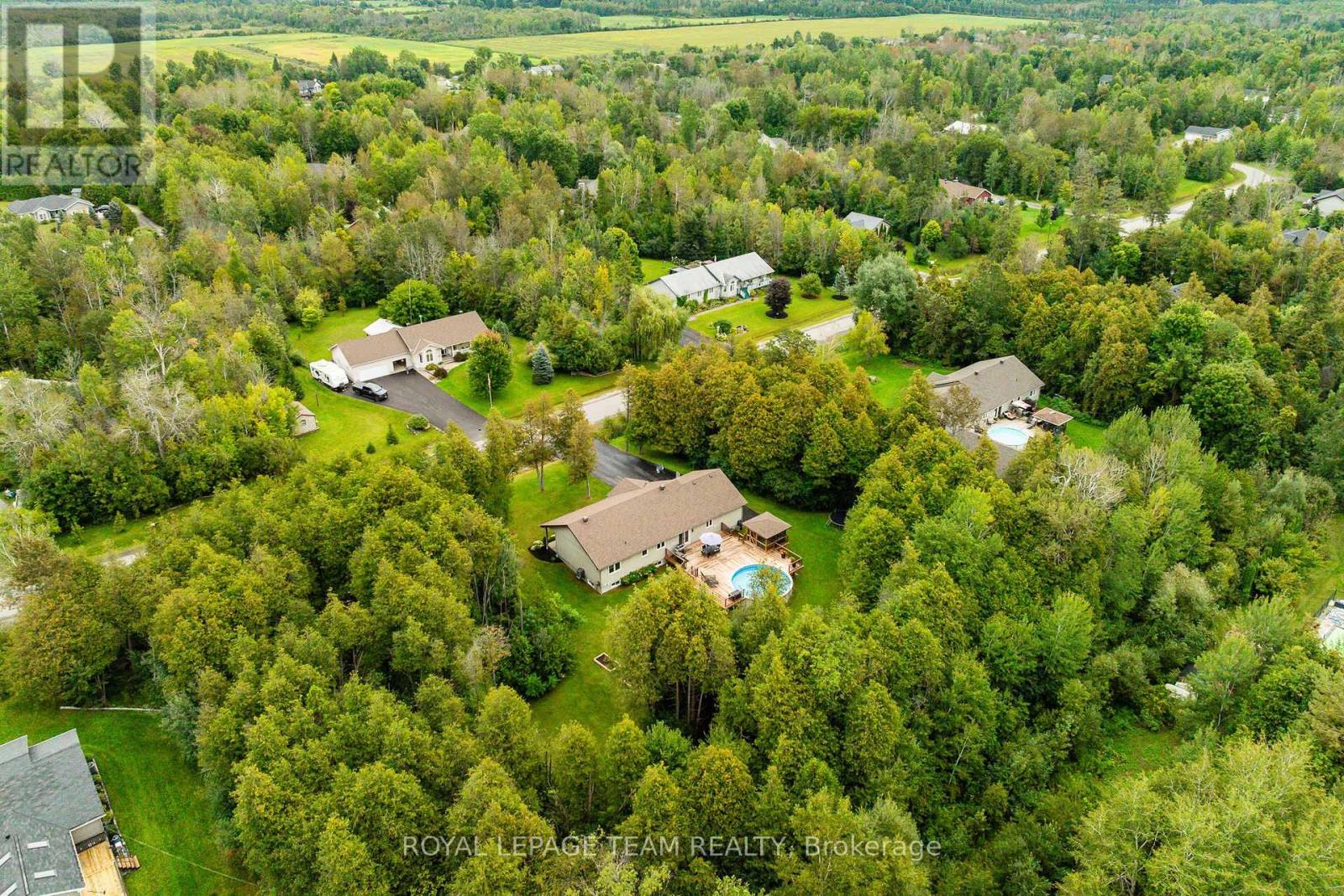 44 Meadowglen Circle, North Grenville, Ontario K0G 1J0 - Photo 49 - X13785278