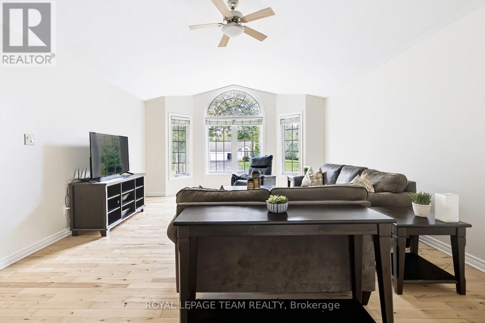 44 Meadowglen Circle, North Grenville, Ontario K0G 1J0 - Photo 6 - X13785278