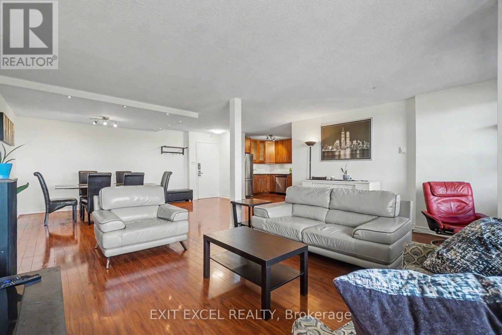 1701 - 900 Dynes Road, Ottawa, Ontario  K2C 3L6 - Photo 4 - X13785302
