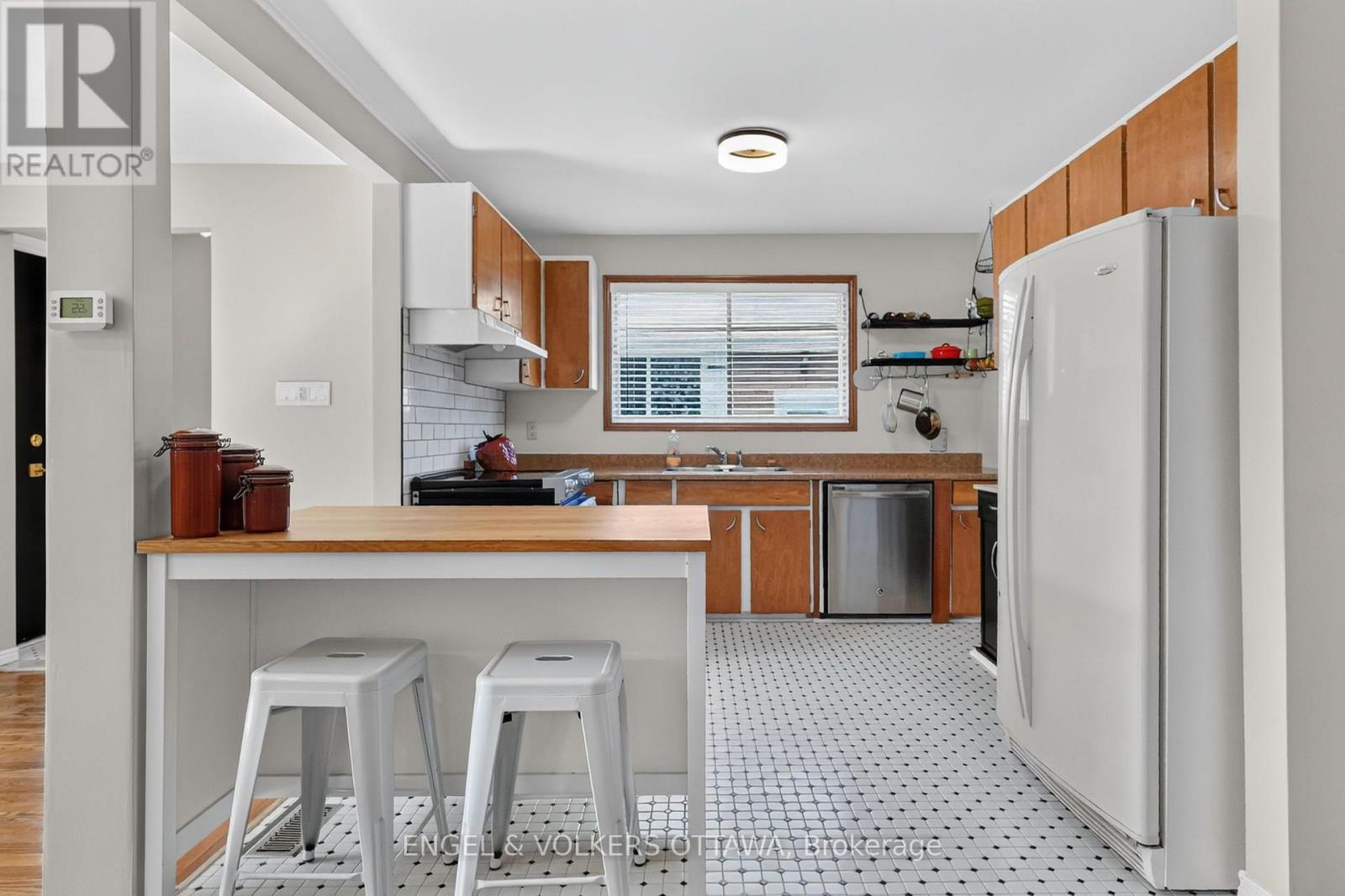 793 Trojan Avenue, Ottawa, Ontario  K1K 2P6 - Photo 12 - X13785396