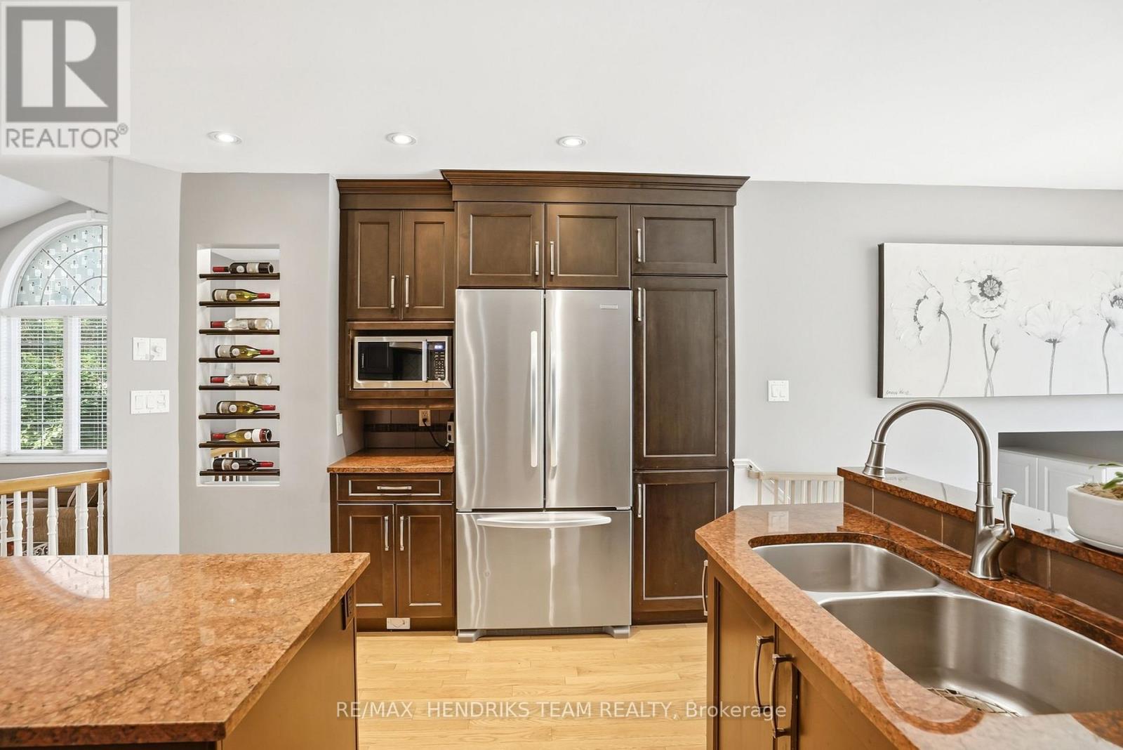 310 Aqueduct Street, Welland, Ontario  L3C 1E1 - Photo 10 - X13785122