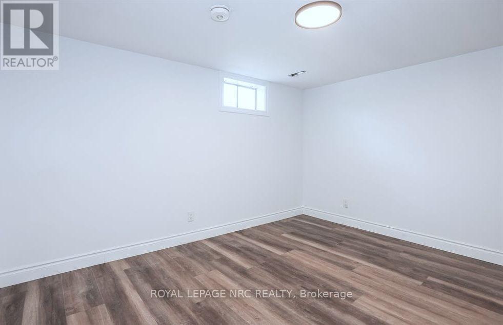 Lower - 125 Meredith Drive, St. Catharines, Ontario  L2M 6C5 - Photo 10 - X13785218
