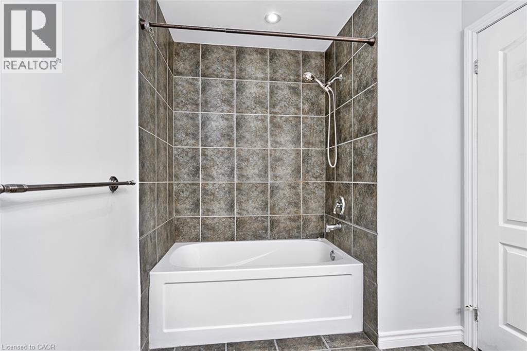 5080 Fairview Street Unit# 5, Burlington, Ontario  L7L 7E9 - Photo 14 - 40863394