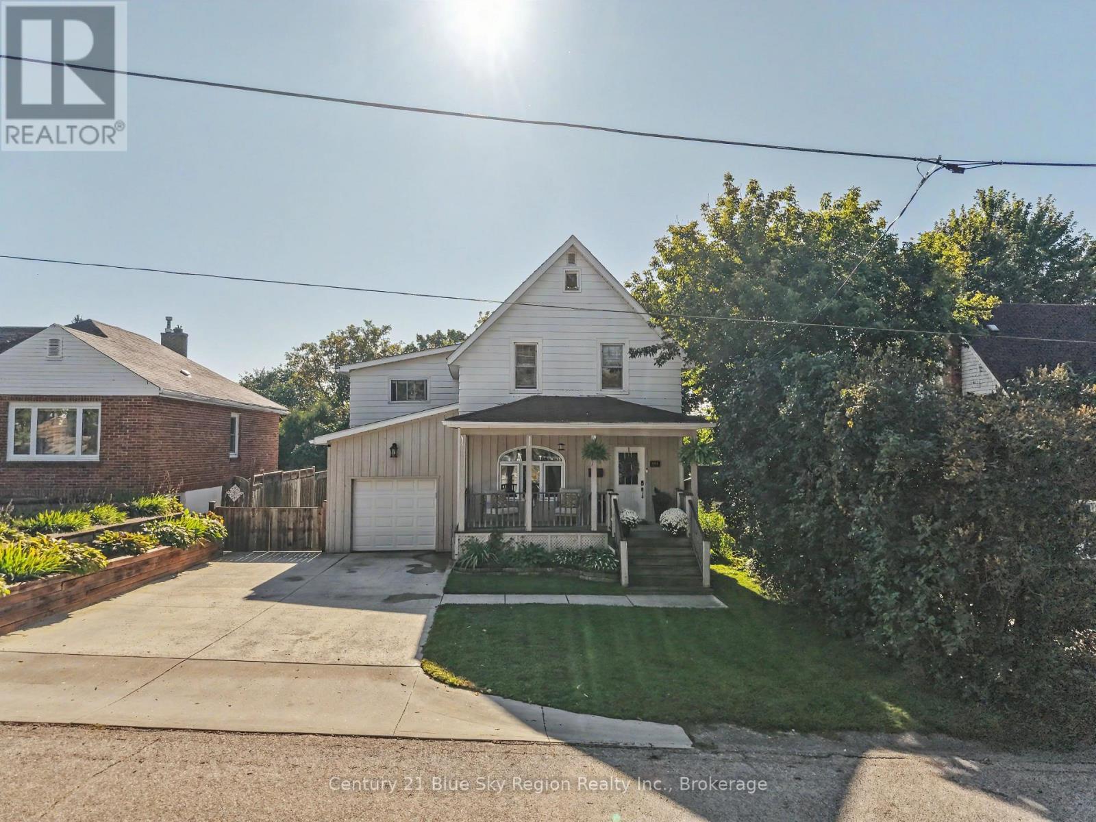 633 Bell Street, North Bay, Ontario  P1B 4J7 - Photo 2 - X13785202