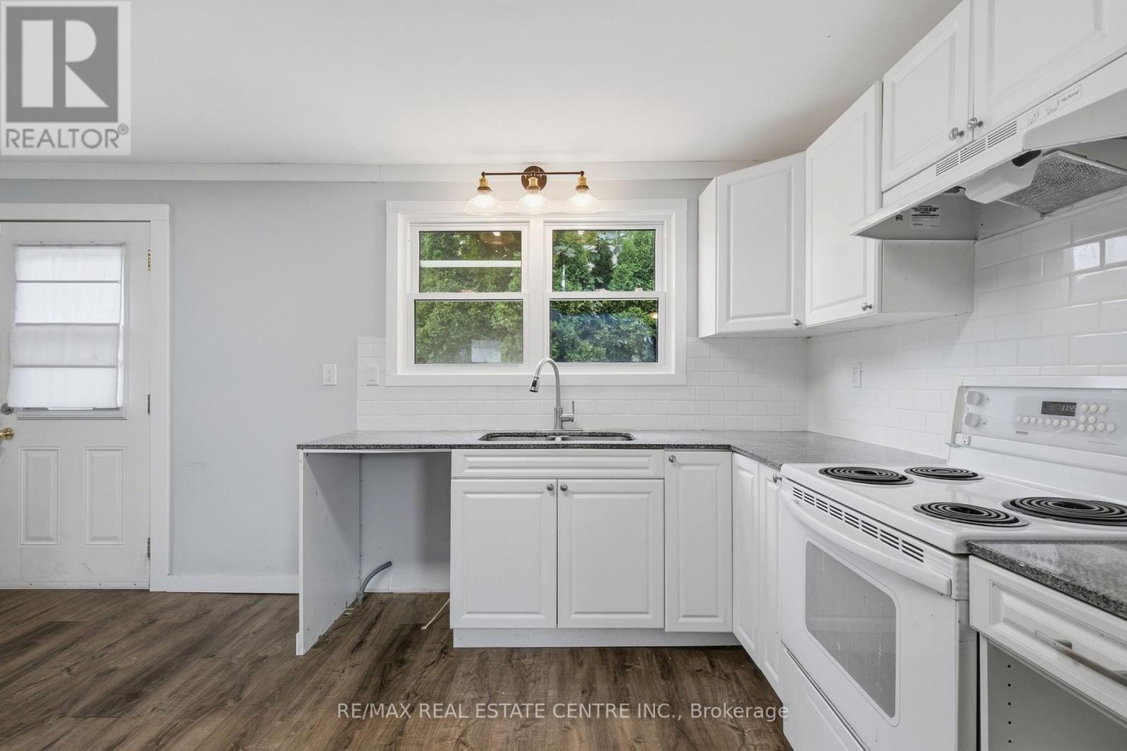 67 Clarence Street, Strathroy-Caradoc, Ontario  N7G 1H2 - Photo 12 - X13778134