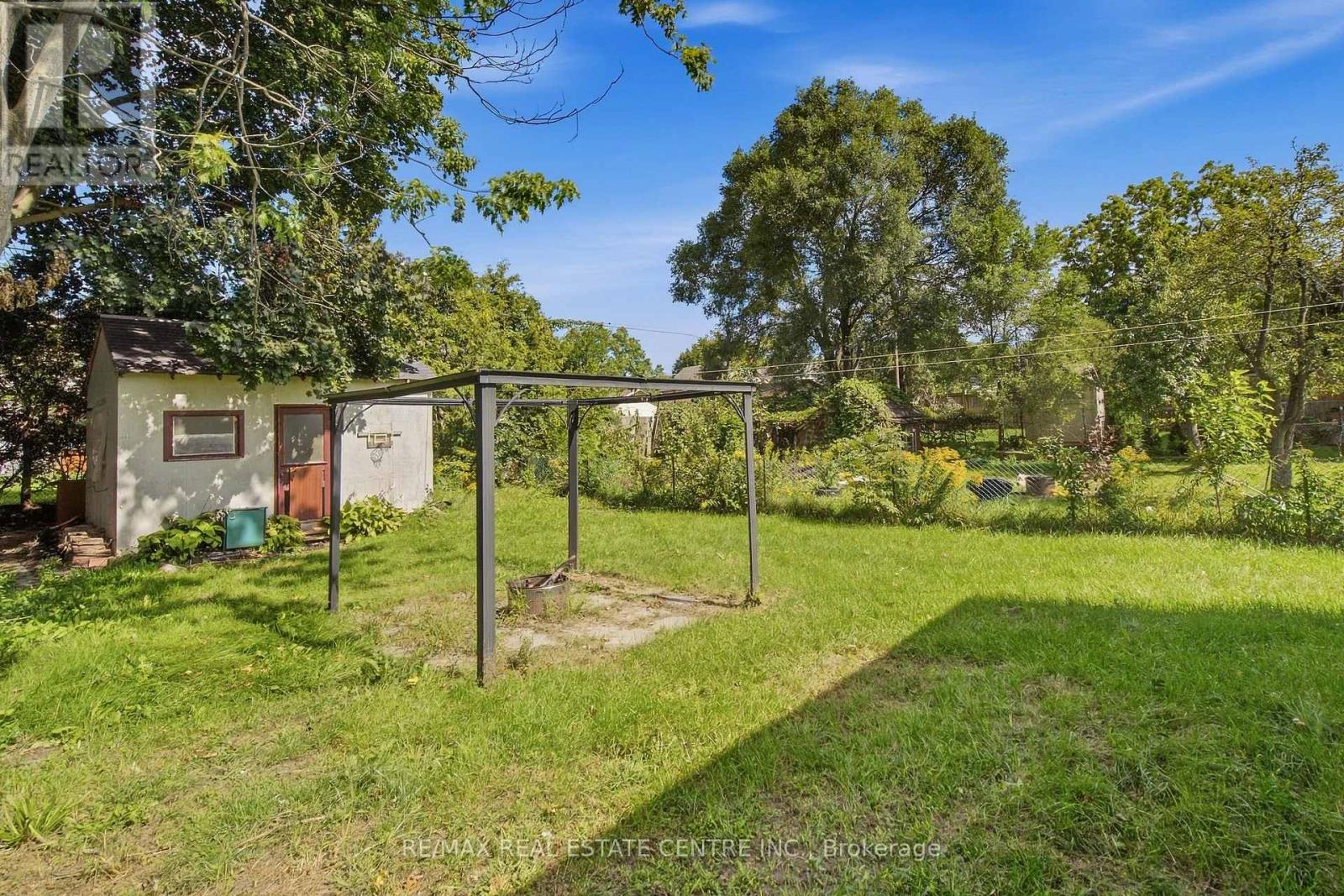 67 Clarence Street, Strathroy-Caradoc, Ontario  N7G 1H2 - Photo 33 - X13778134