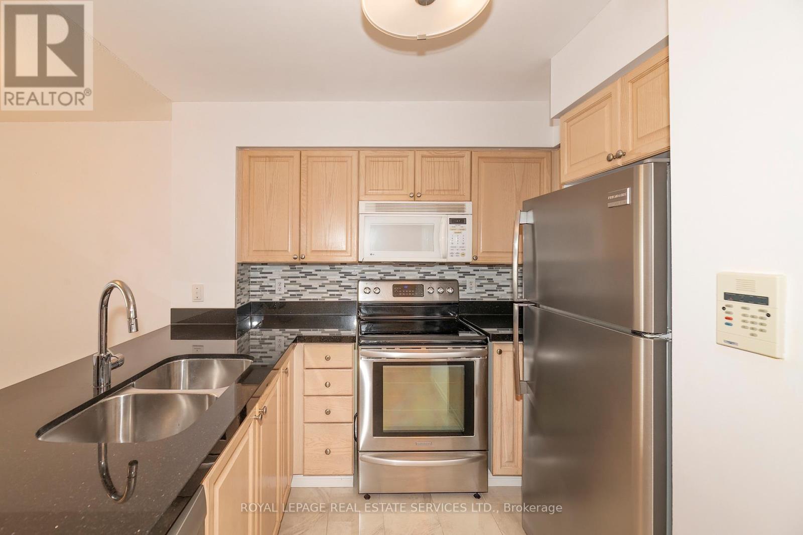 212 - 195 Merton Street, Toronto, Ontario  M4S 3H6 - Photo 9 - C13785046