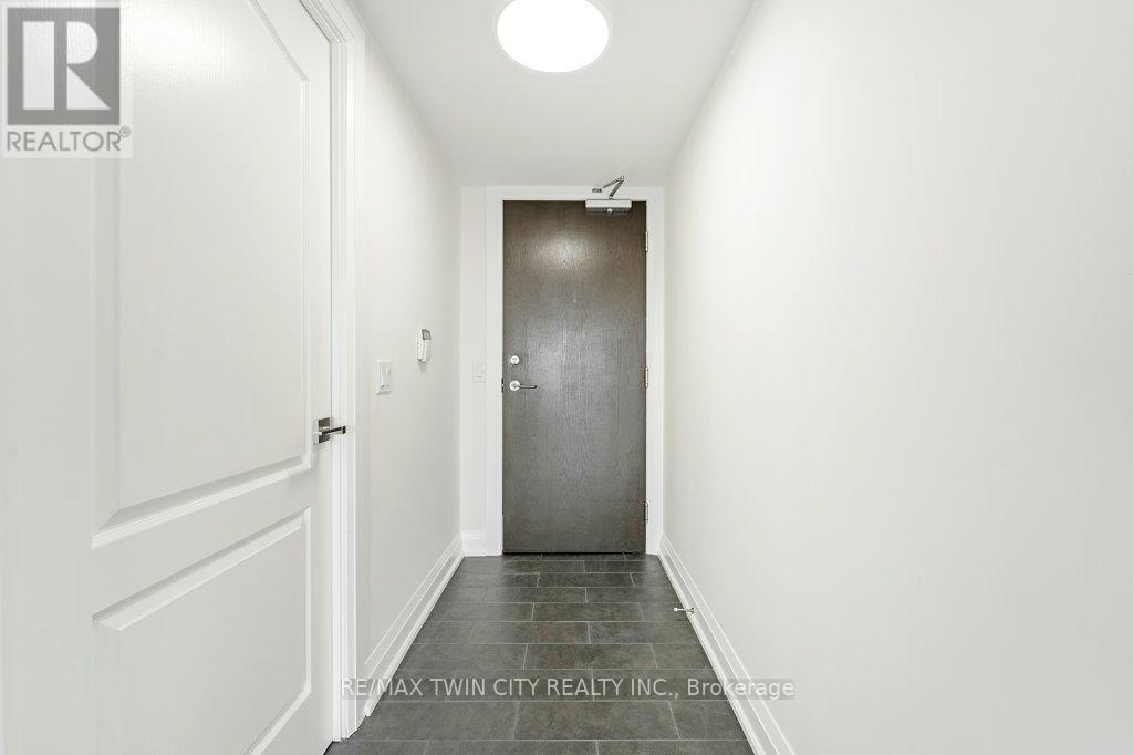 701 - 1103 Leslie Street, Toronto, Ontario  M3C 4G8 - Photo 2 - C13785064
