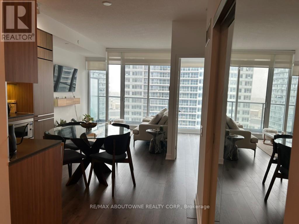2201 - 70 Queens Wharf Road, Toronto (Waterfront Communities), Ontario  M5V 0J2 - Photo 7 - C13785070