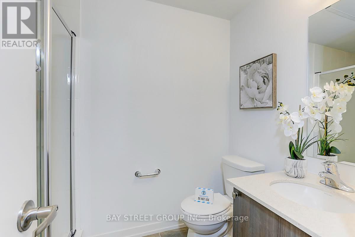 76a Tisdale Avenue, Toronto, Ontario  M4A 0A9 - Photo 12 - C13785112