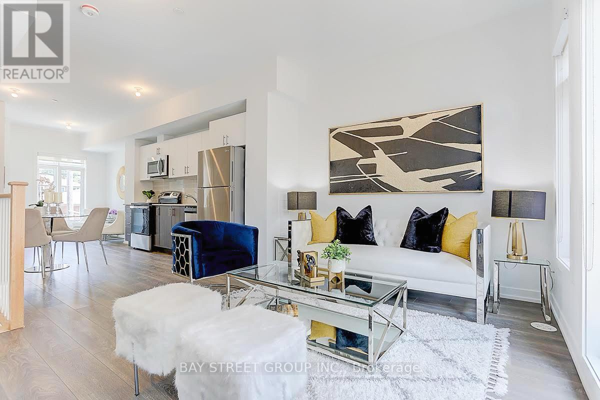 76a Tisdale Avenue, Toronto, Ontario  M4A 0A9 - Photo 3 - C13785112