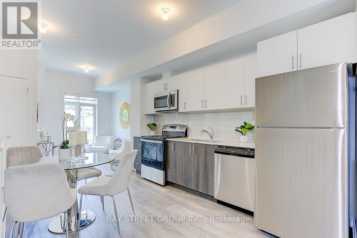 76a Tisdale Avenue, Toronto, Ontario  M4A 0A9 - Photo 4 - C13785112