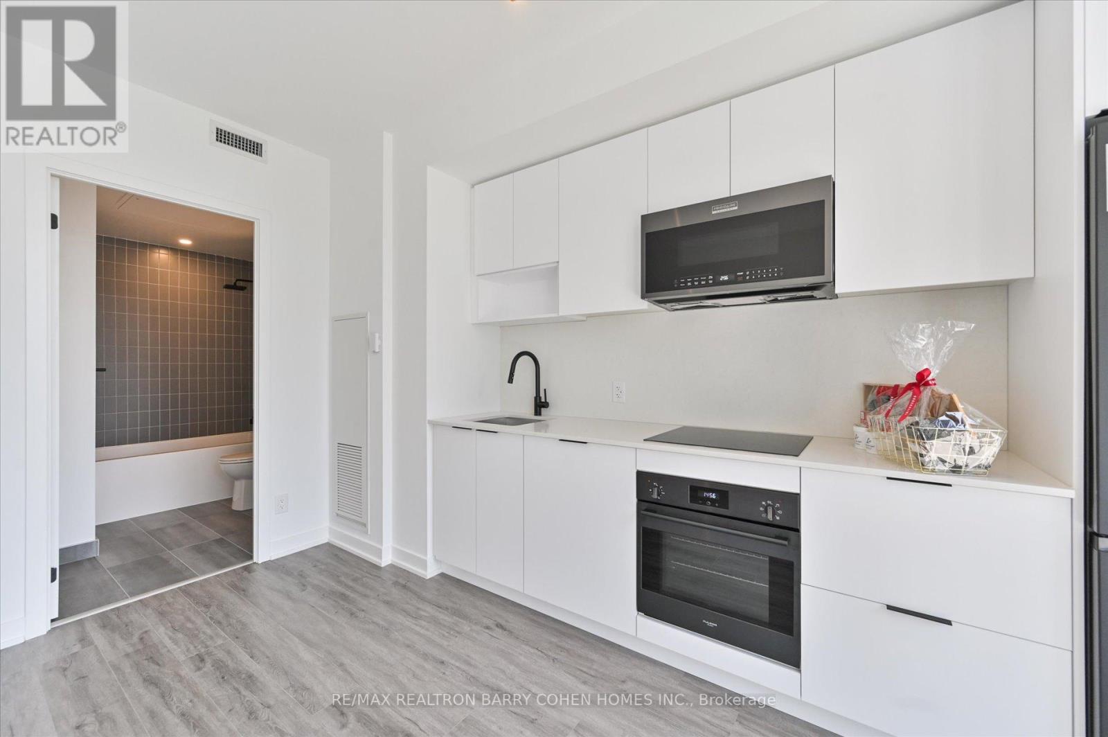 1118 - 5 Defries Street, Toronto, Ontario  M5A 0W7 - Photo 7 - C13785116
