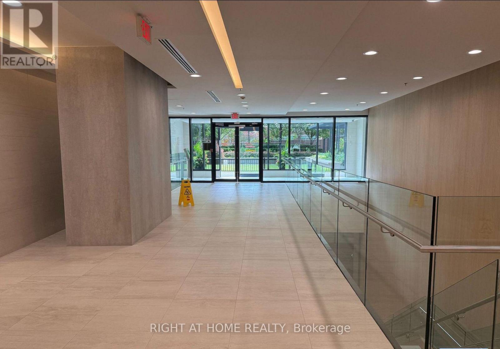 3211 - 28 Ted Rogers Way, Toronto, Ontario  M4Y 2J4 - Photo 27 - C13785204