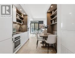 1001 - 55 CHARLES STREET E, Toronto, Ontario