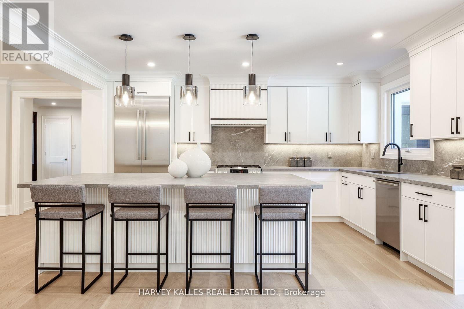 34 Fifeshire Road, Toronto, Ontario  M2L 2G6 - Photo 11 - C13785262