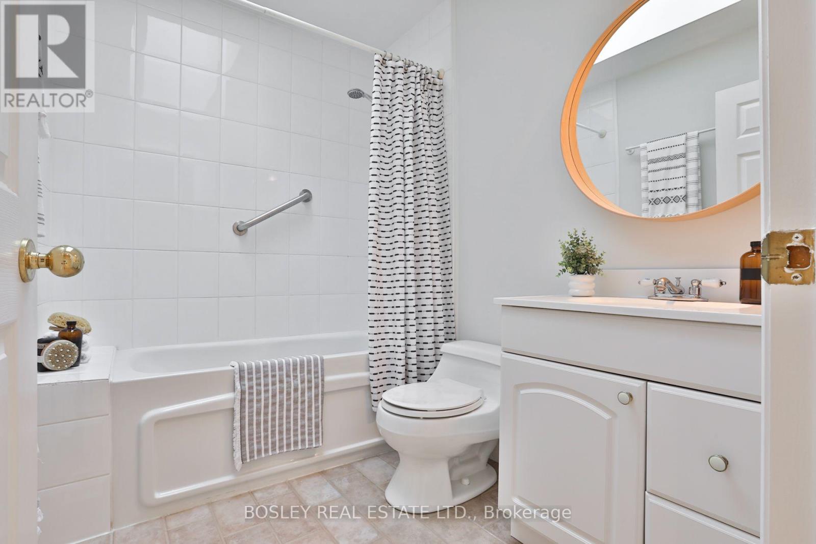 24 Whitewood Road, Toronto, Ontario  M4S 2X7 - Photo 27 - C13785386