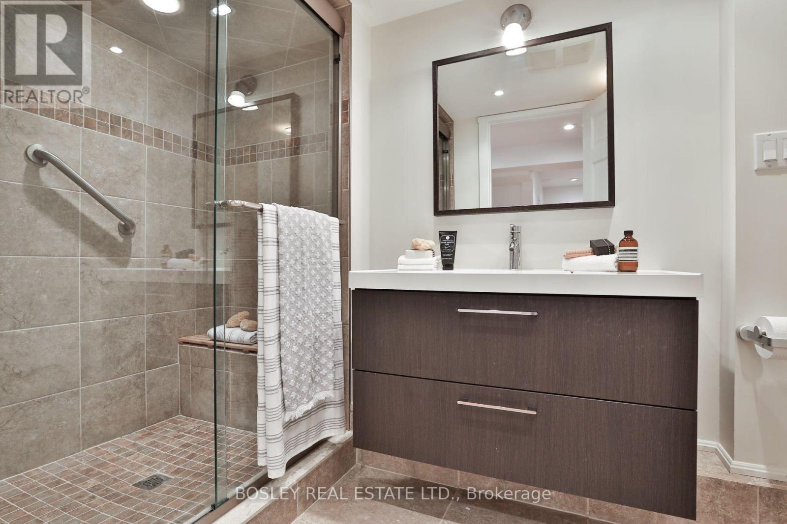 24 Whitewood Road, Toronto, Ontario  M4S 2X7 - Photo 37 - C13785386