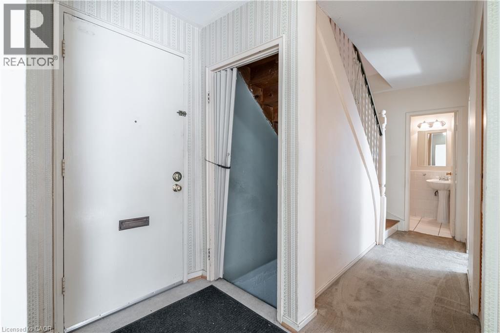 519 Claridge Road Unit# 8, Burlington, Ontario  L7N 2S1 - Photo 2 - 40863470