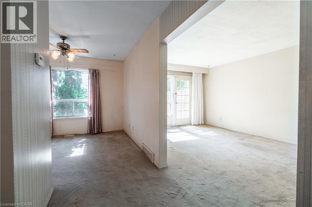 519 Claridge Road Unit# 8, Burlington, Ontario  L7N 2S1 - Photo 3 - 40863470