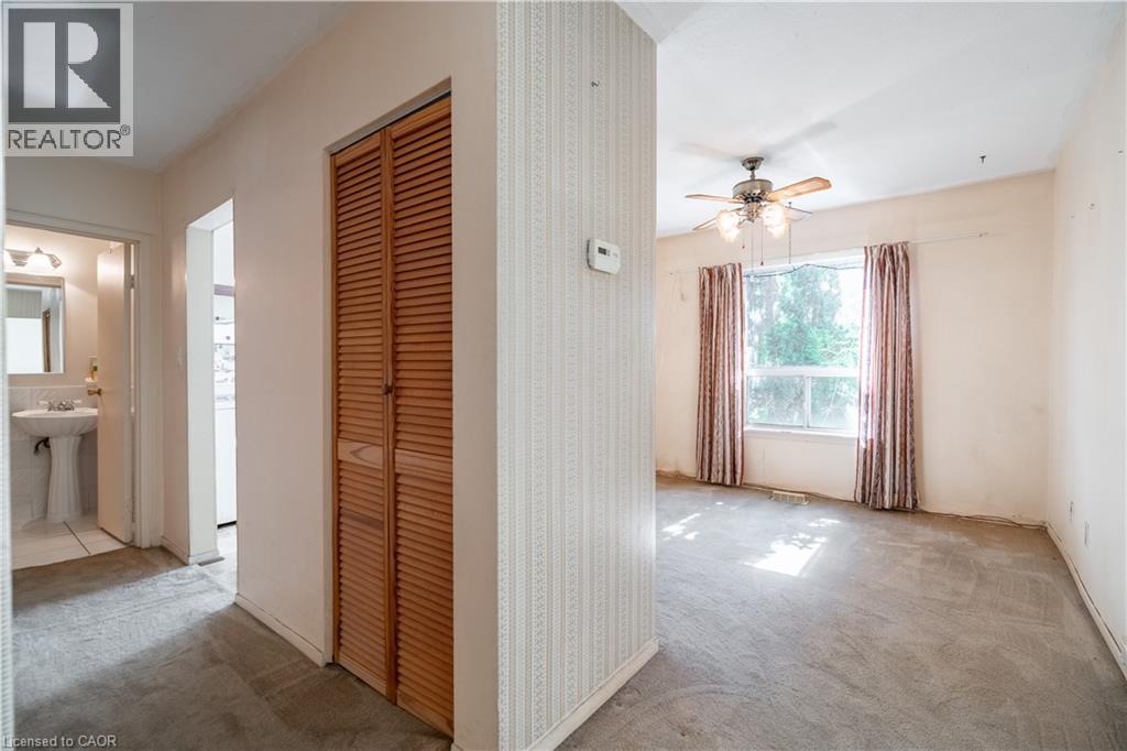 519 Claridge Road Unit# 8, Burlington, Ontario  L7N 2S1 - Photo 4 - 40863470