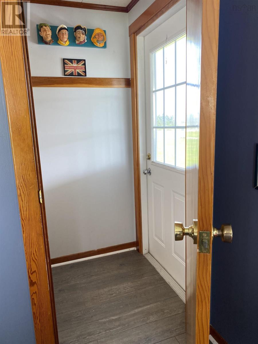 9 Stoddart Drive, Clark's Harbour, Nova Scotia  B0W 1P0 - Photo 17 - 202623290