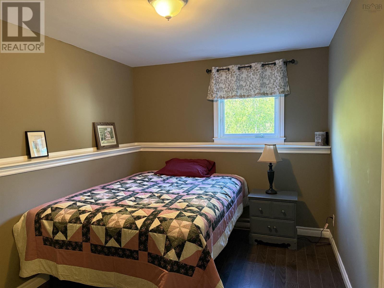 picture 23
