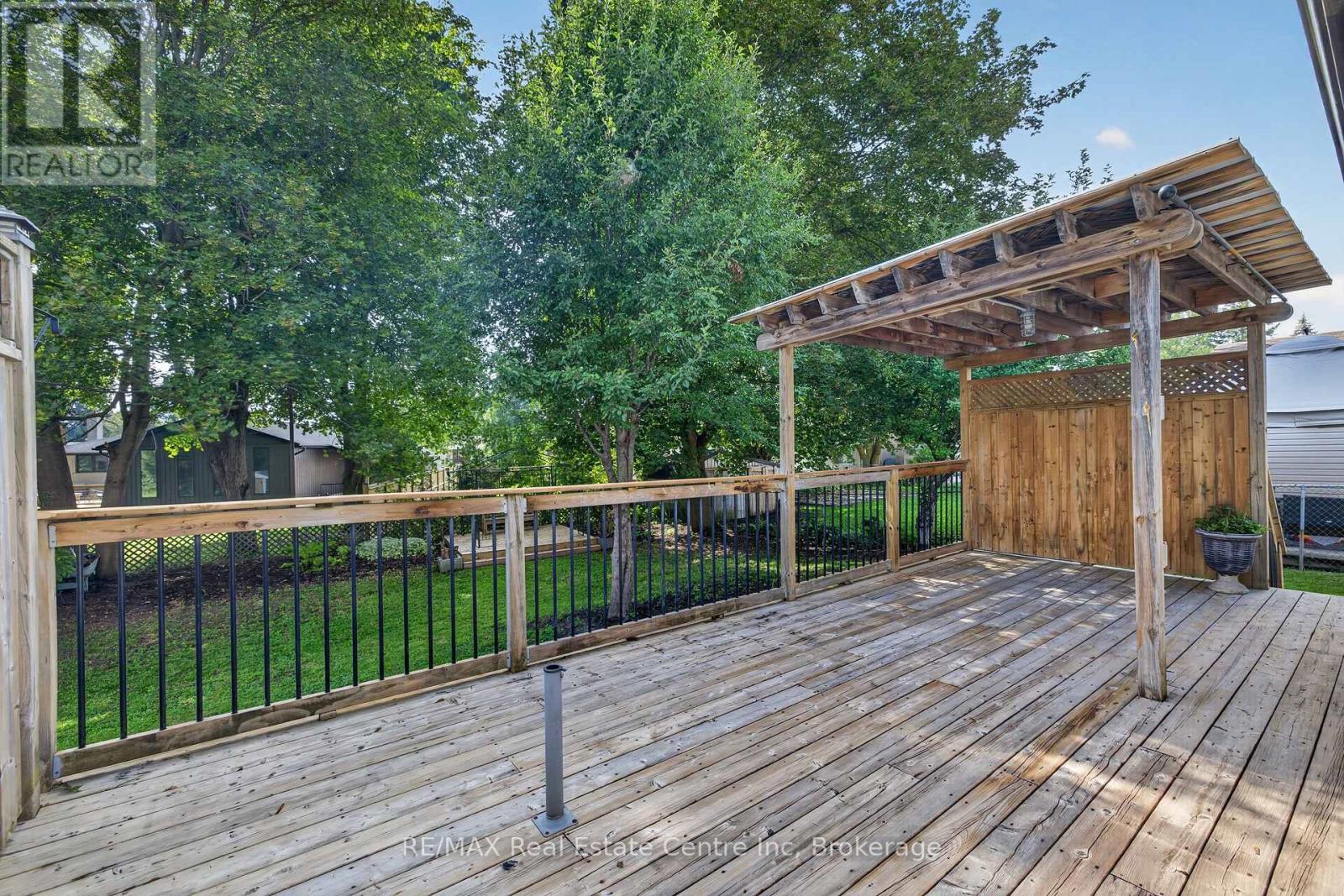 10 Churchill Crescent W, Centre Wellington, Ontario  N1M 2J4 - Photo 29 - X13785326
