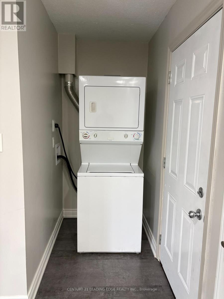 1 - 699 Attersley Drive, Oshawa, Ontario  L1K 1P9 - Photo 15 - E13708170