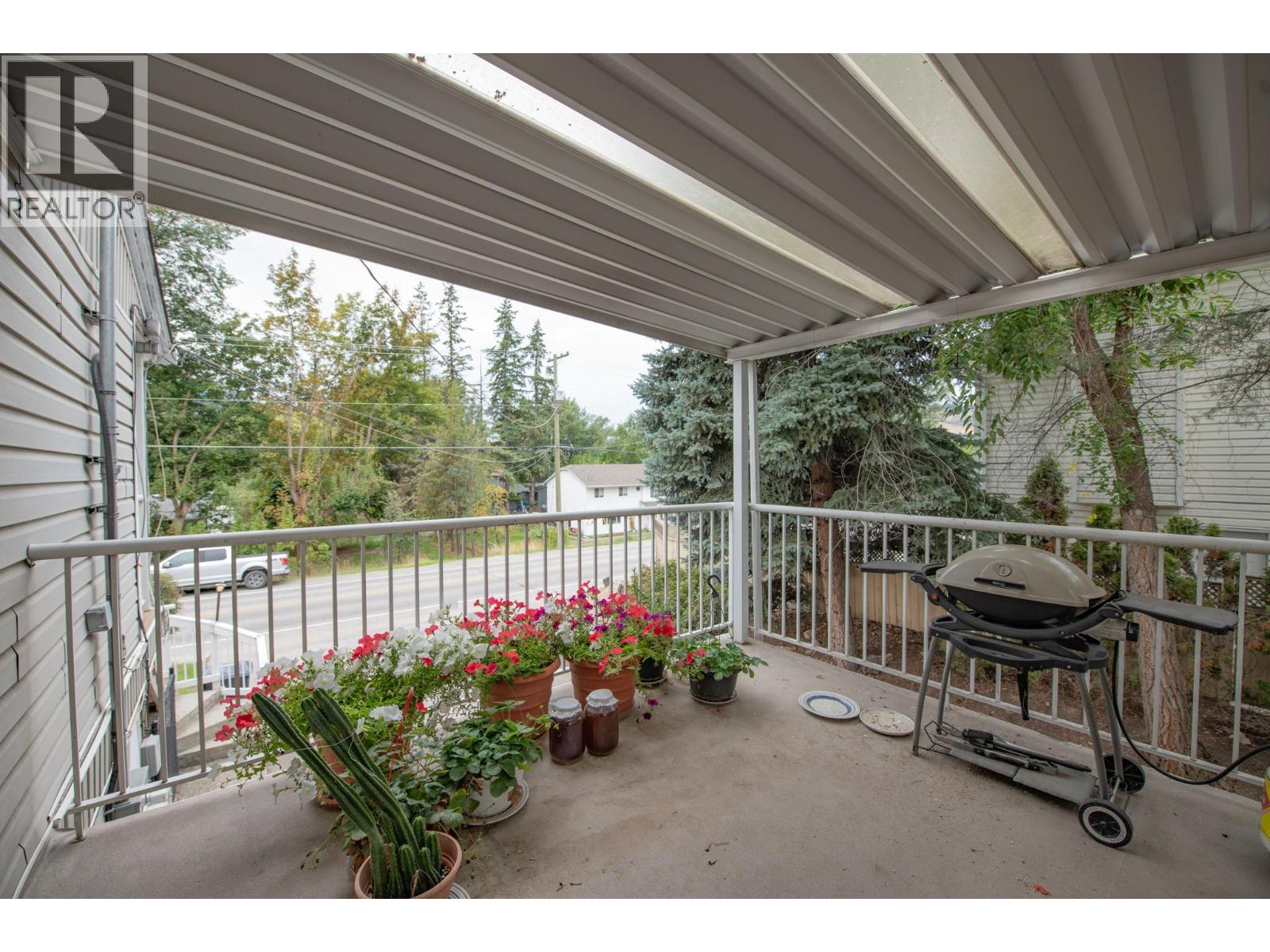 12005 Kalamalka Road, Coldstream, British Columbia  V1B 1M3 - Photo 17 - 10400419