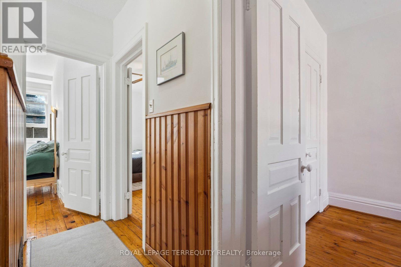 2 Wright Avenue, Toronto, Ontario  M6R 1K8 - Photo 21 - W13785044