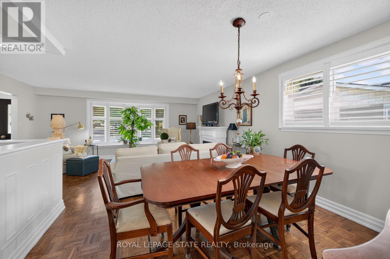 1434 Dewbourne Crescent, Burlington, Ontario  L7M 1E7 - Photo 13 - W13785094
