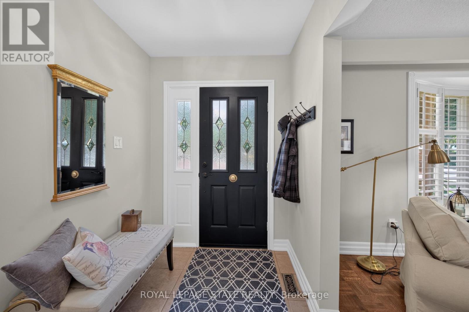 1434 Dewbourne Crescent, Burlington, Ontario  L7M 1E7 - Photo 4 - W13785094