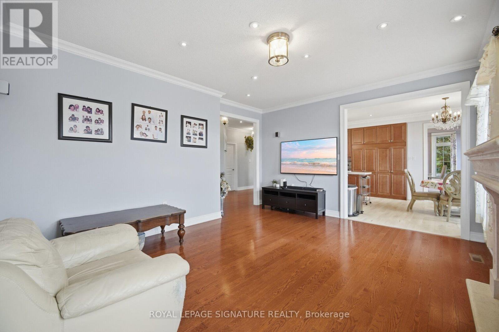 1 - 29 Huntspoint Drive, Brampton, Ontario  L6P 2E5 - Photo 16 - W13785110