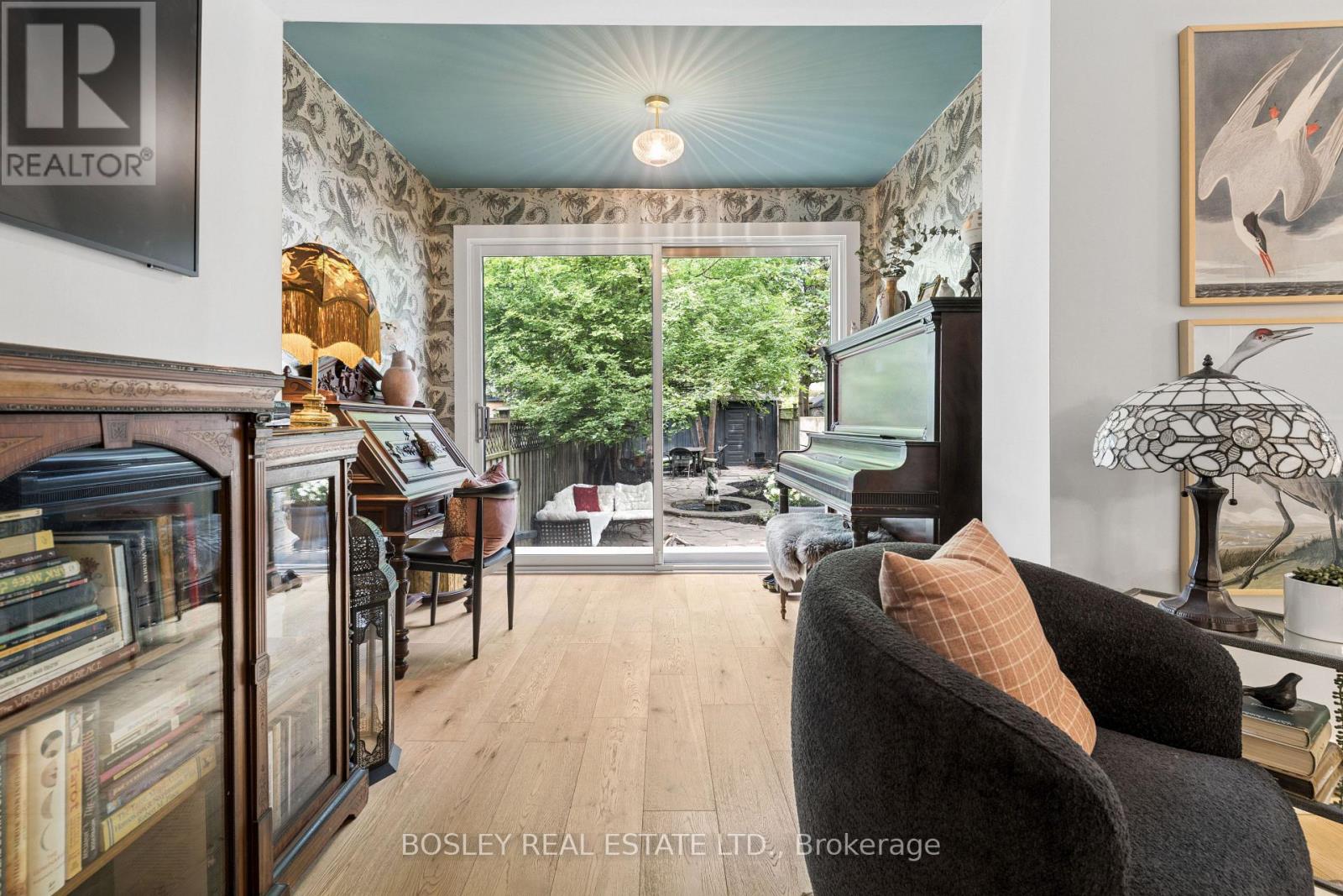 48 Galley Avenue, Toronto, Ontario  M6R 1G8 - Photo 15 - W13785126
