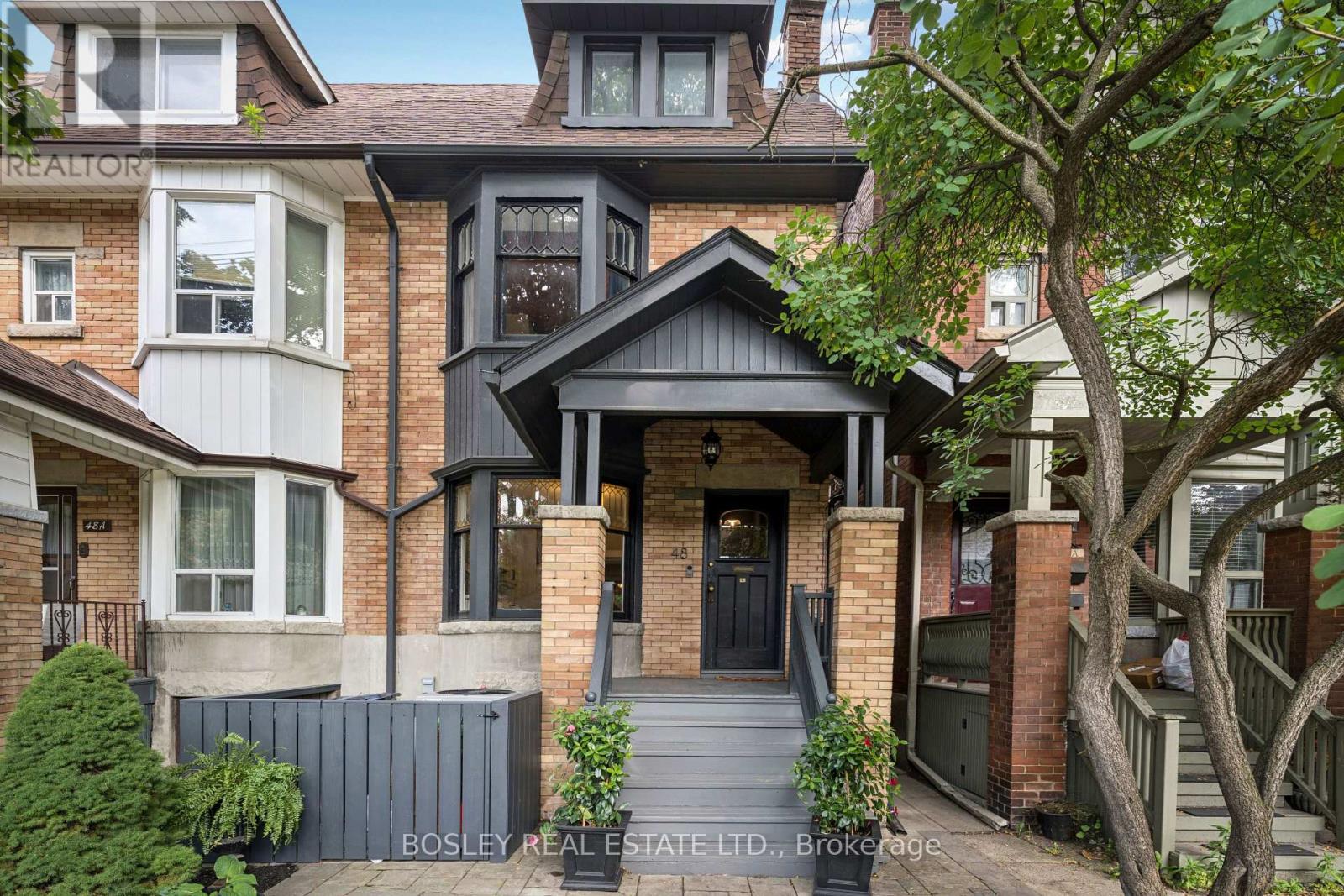 48 Galley Avenue, Toronto, Ontario  M6R 1G8 - Photo 3 - W13785126