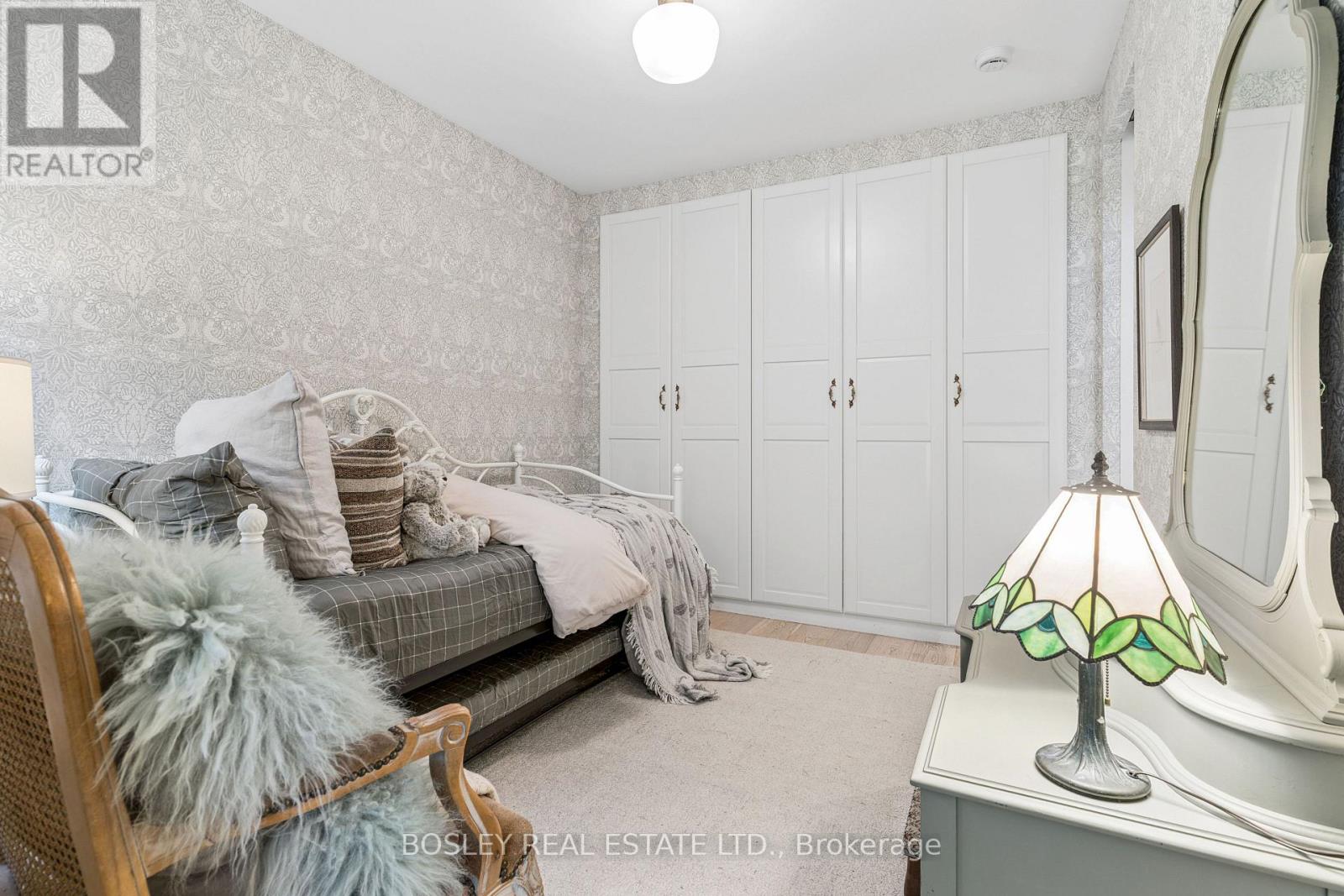 48 Galley Avenue, Toronto, Ontario  M6R 1G8 - Photo 31 - W13785126