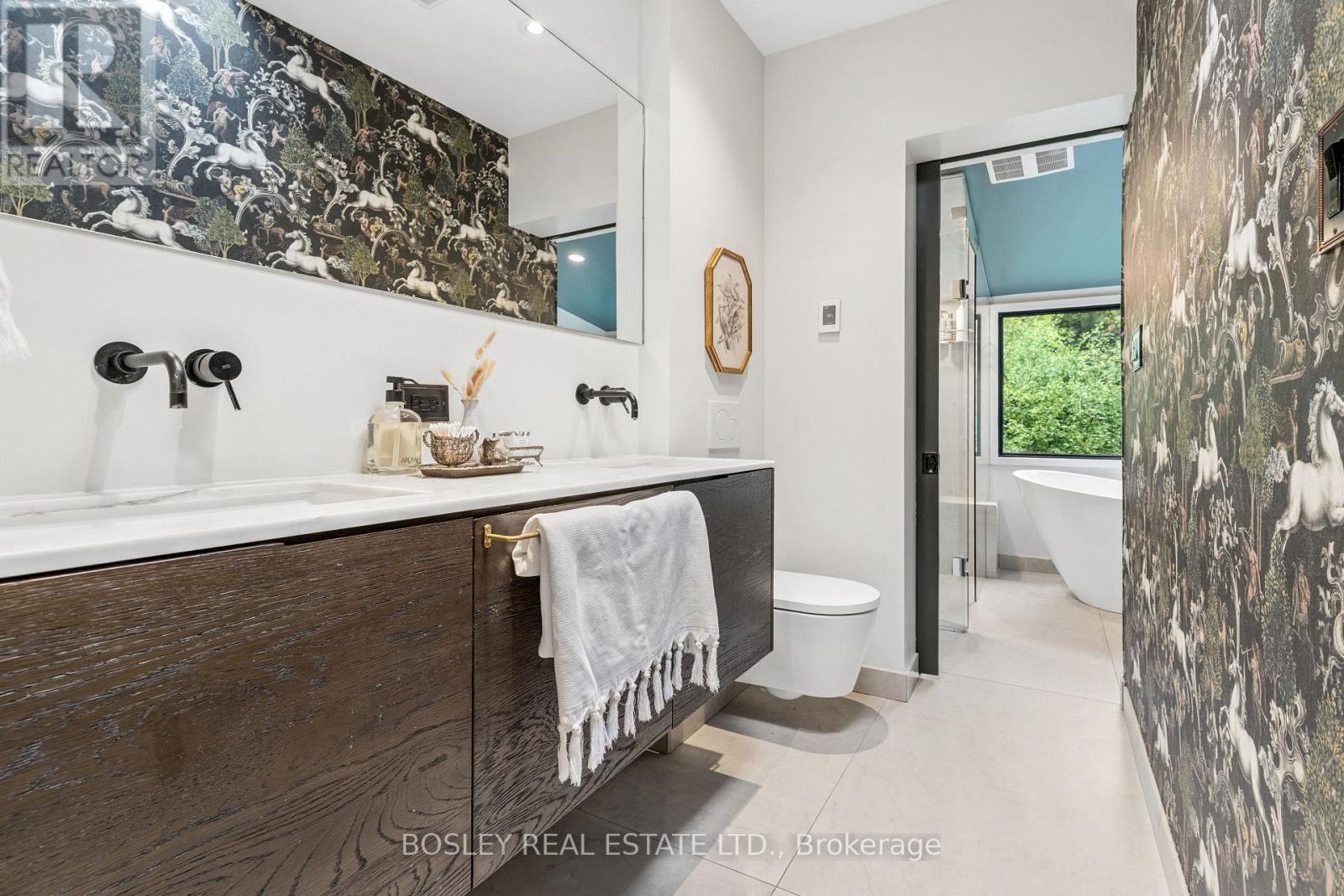 48 Galley Avenue, Toronto, Ontario  M6R 1G8 - Photo 34 - W13785126