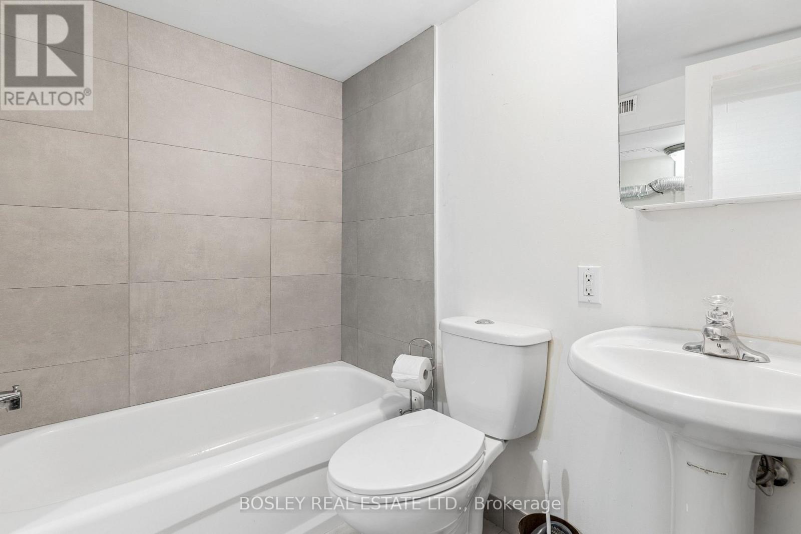 48 Galley Avenue, Toronto, Ontario  M6R 1G8 - Photo 44 - W13785126