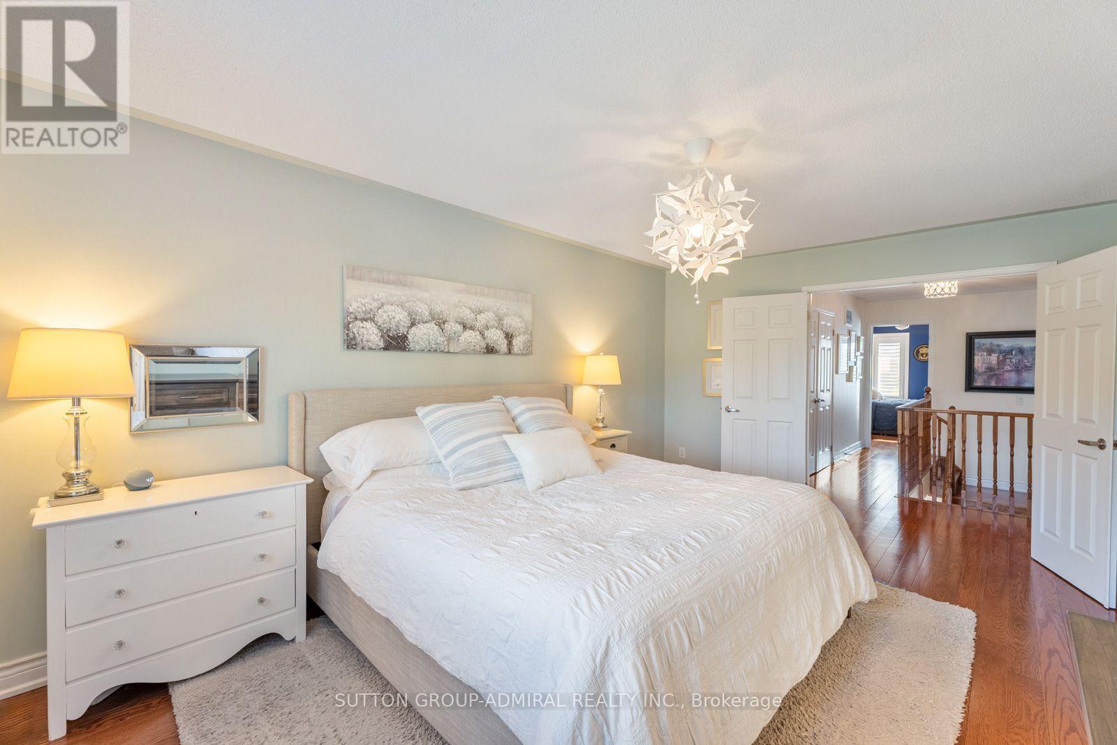 96 Niagara Trail, Halton Hills, Ontario  L7G 0A8 - Photo 17 - W13785158