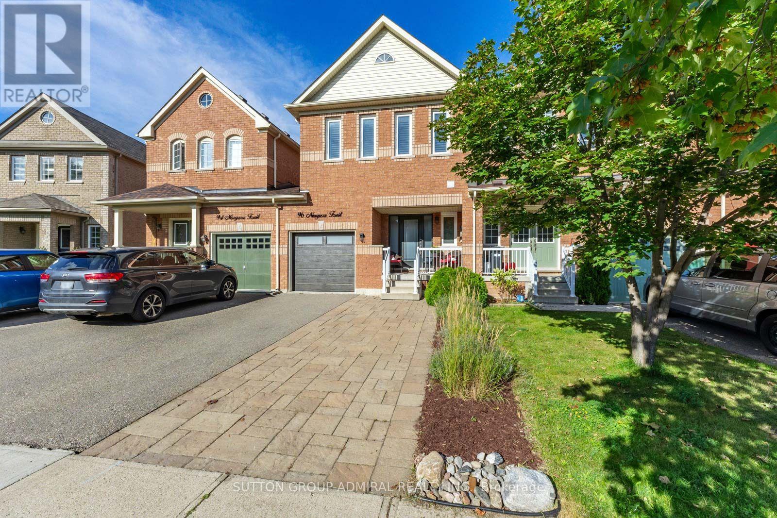 96 Niagara Trail, Halton Hills, Ontario  L7G 0A8 - Photo 2 - W13785158