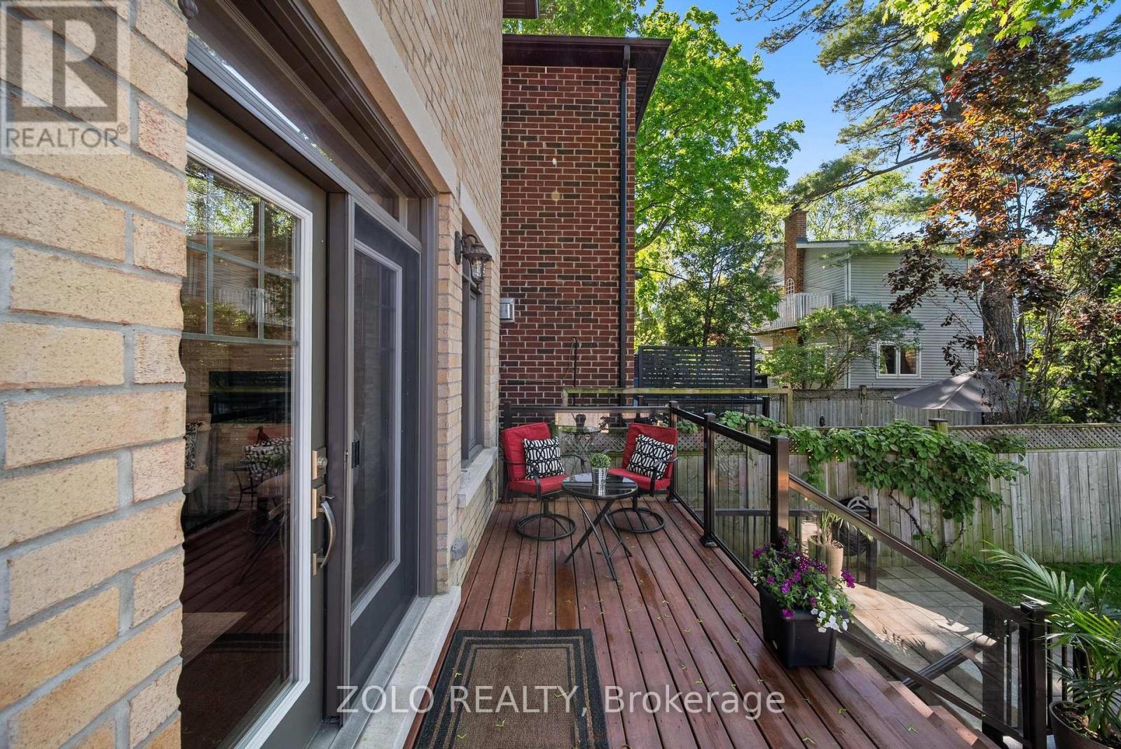 168a Lake Promenade, Toronto, Ontario  M8W 1A7 - Photo 45 - W13785164