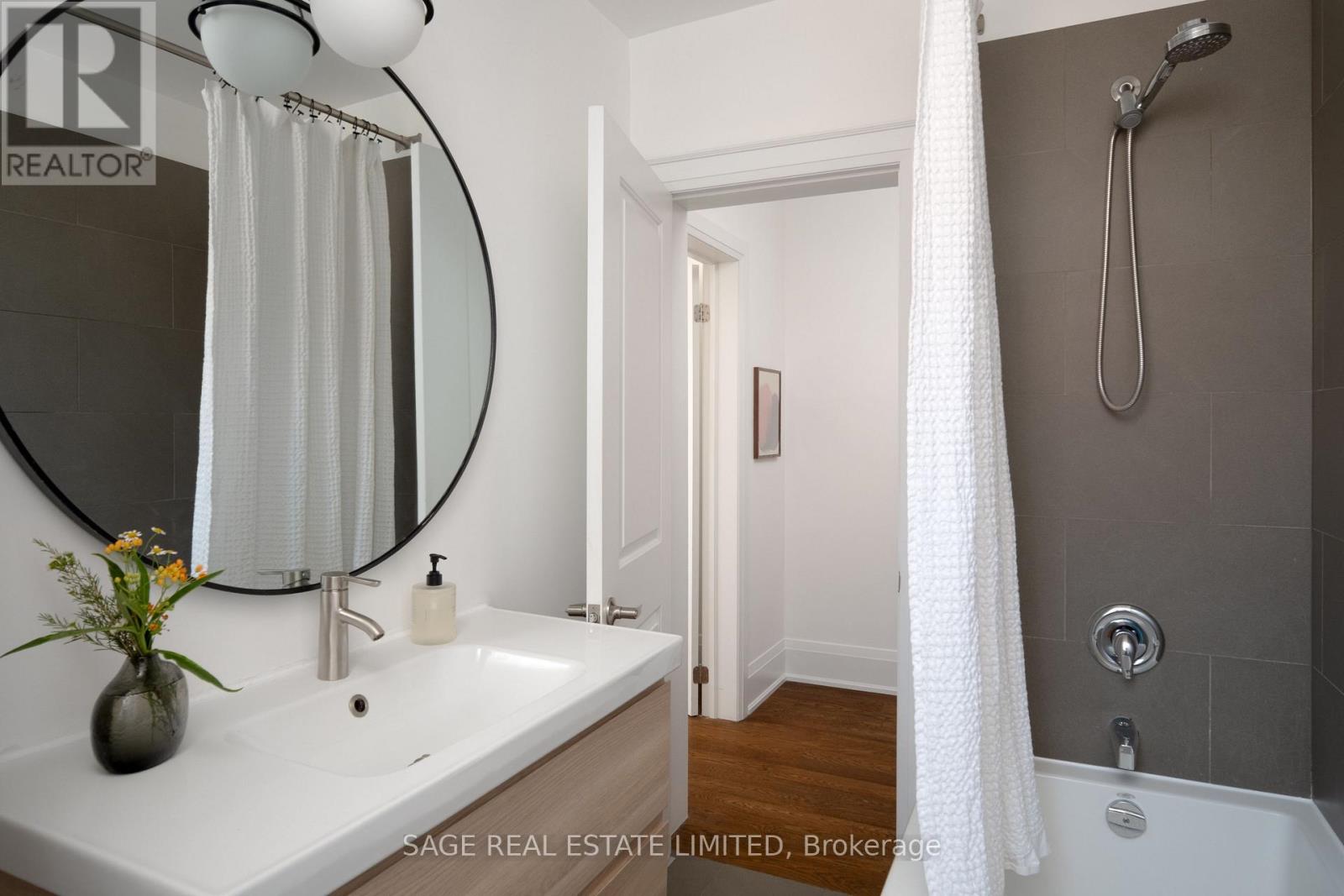 45 Auburn Avenue, Toronto, Ontario  M6H 2L6 - Photo 27 - W13785166