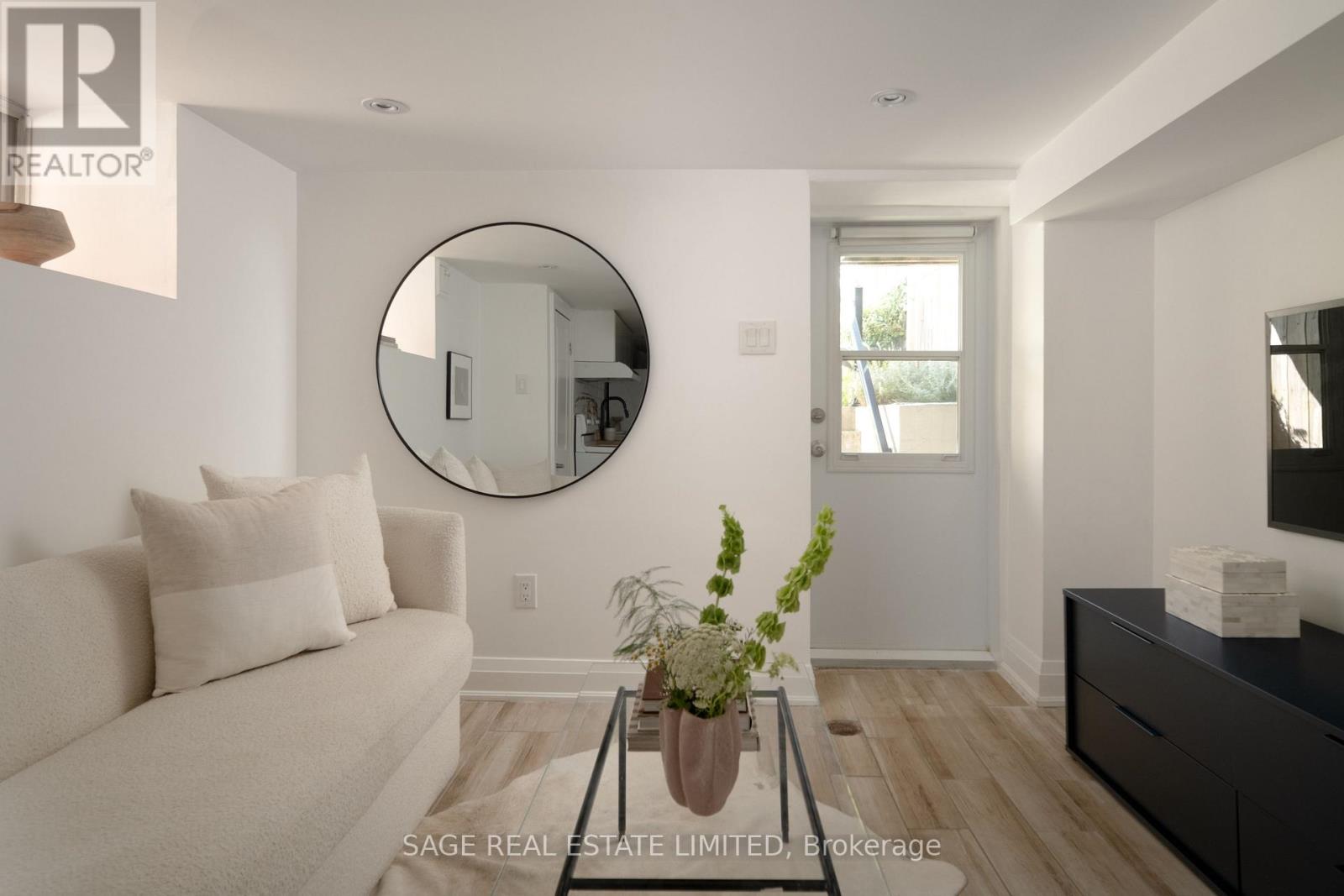 45 Auburn Avenue, Toronto, Ontario  M6H 2L6 - Photo 31 - W13785166