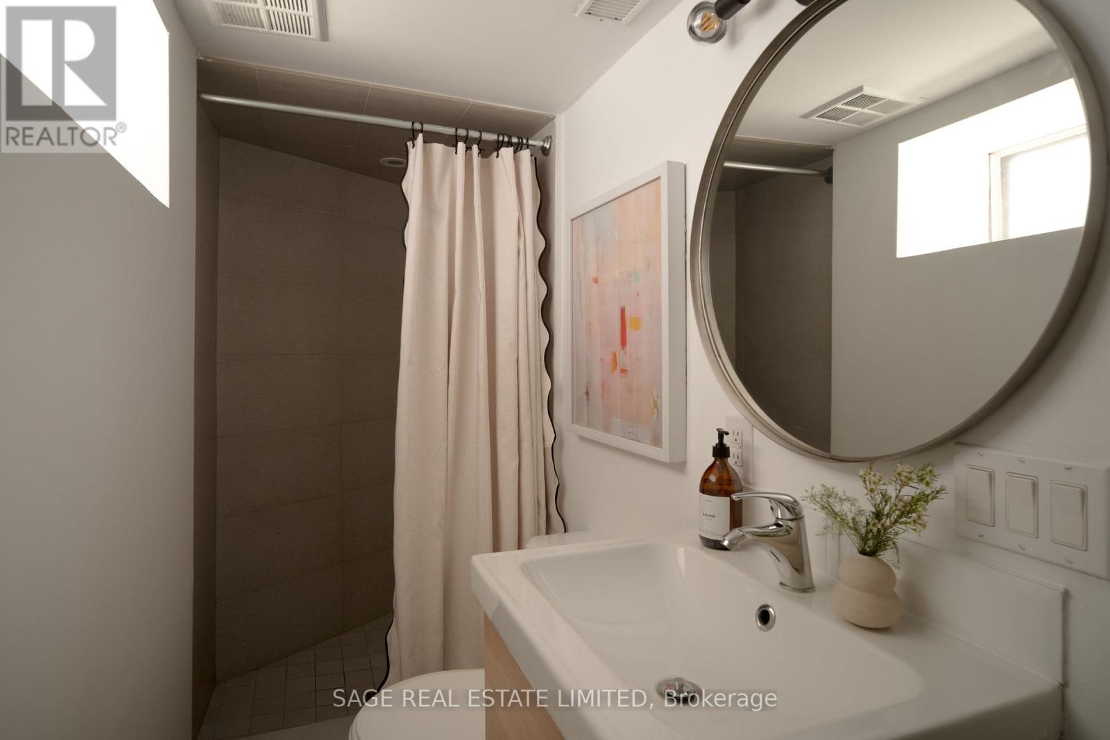 45 Auburn Avenue, Toronto, Ontario  M6H 2L6 - Photo 36 - W13785166