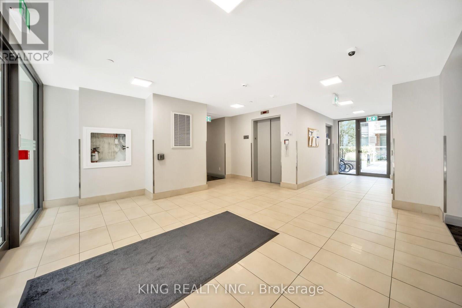 337 - 85 Attmar Drive, Brampton, Ontario L6P 0Y6 - Photo 5 - W13785168
